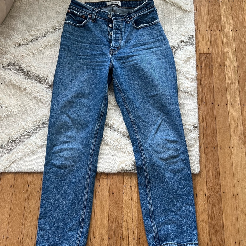 A&F the dad high rise jean. Size 27/4.